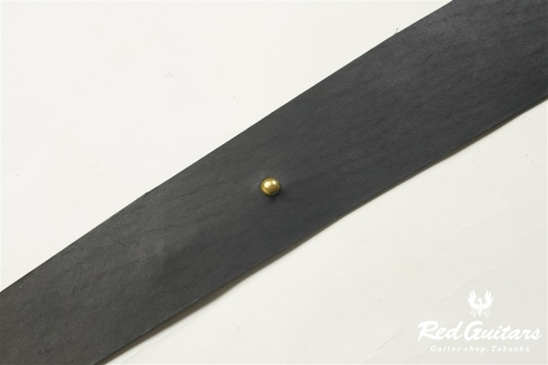 Plain Leather - Ebony & Round Studs